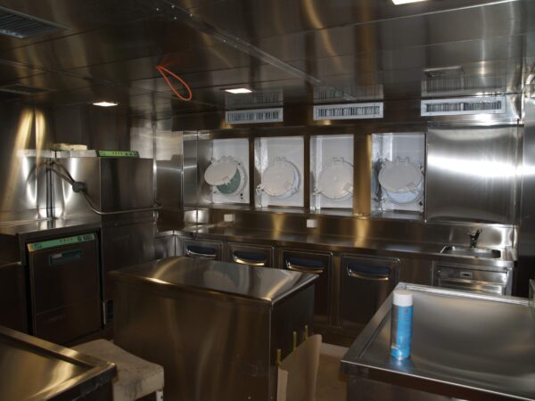 Kitchen inox equipment for yachts