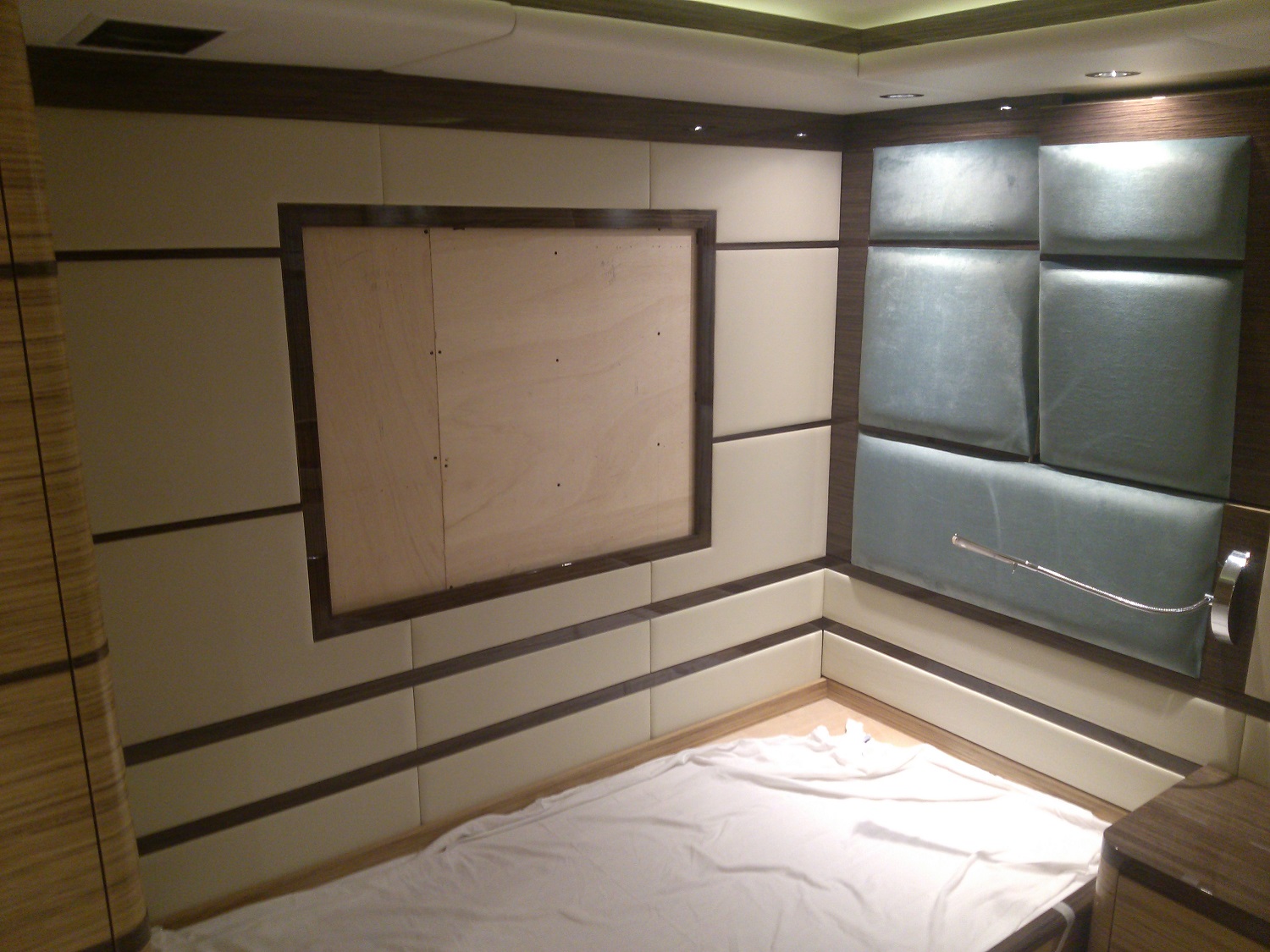 Transforming a Yacht 4